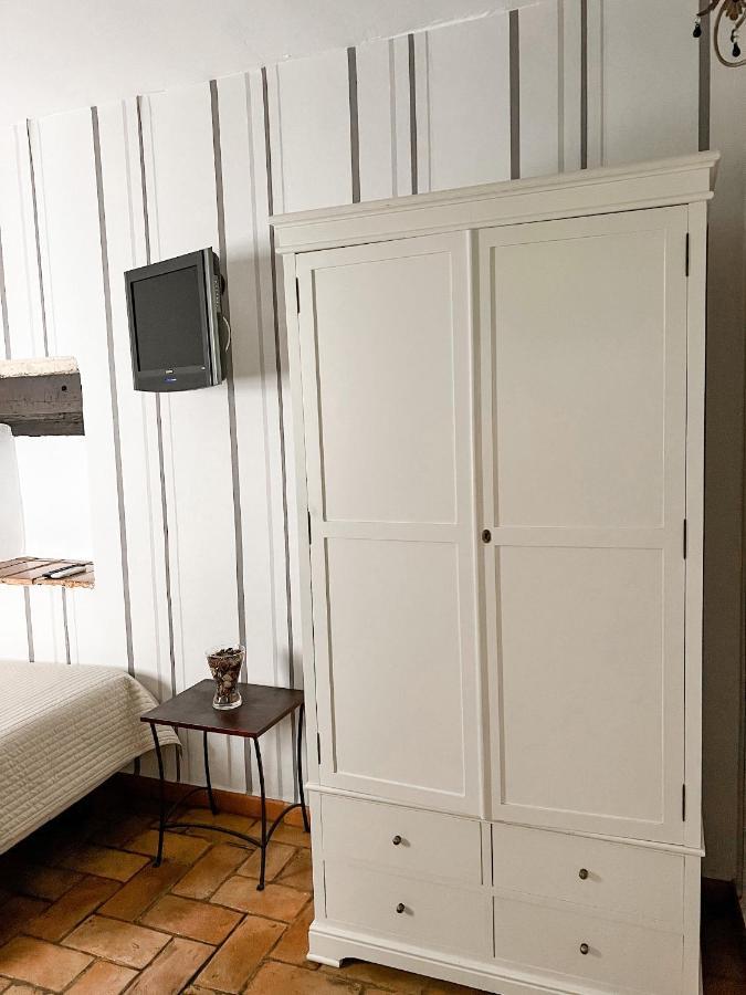 קרמונה Hostal Servilia מראה חיצוני תמונה