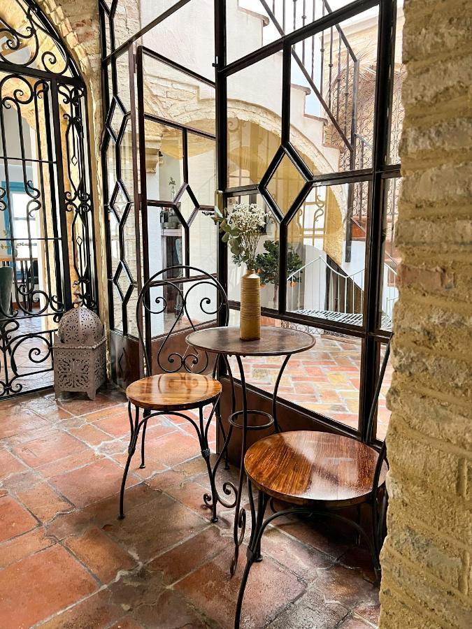 קרמונה Hostal Servilia מראה חיצוני תמונה