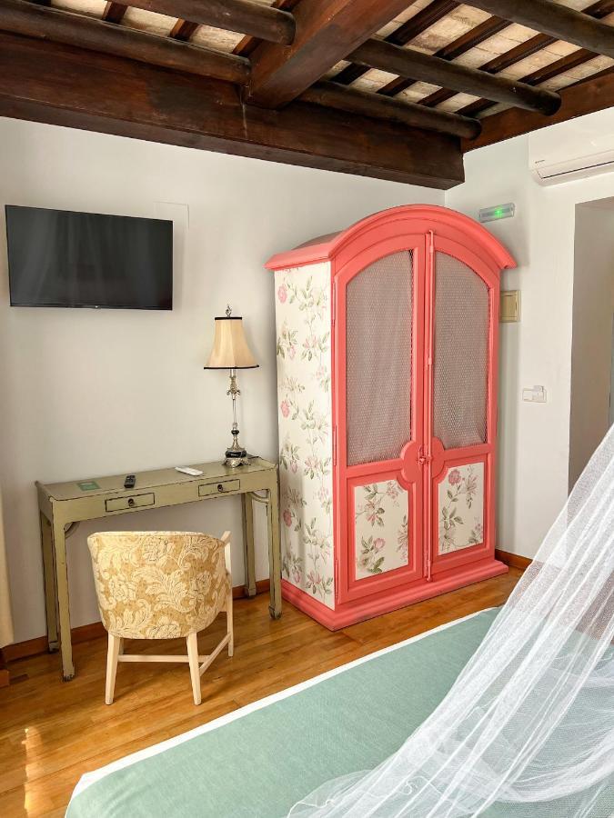 קרמונה Hostal Servilia מראה חיצוני תמונה