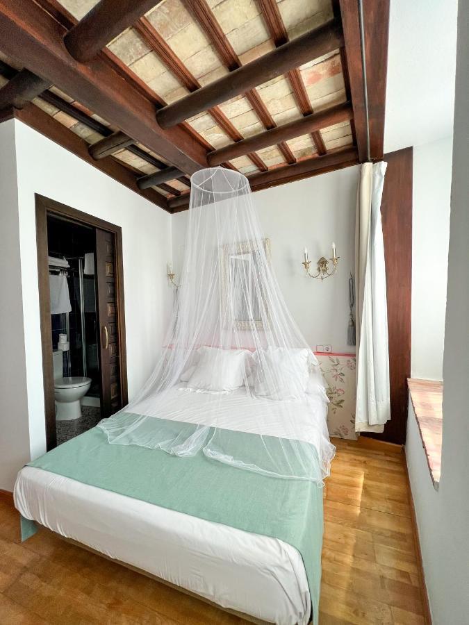 קרמונה Hostal Servilia מראה חיצוני תמונה