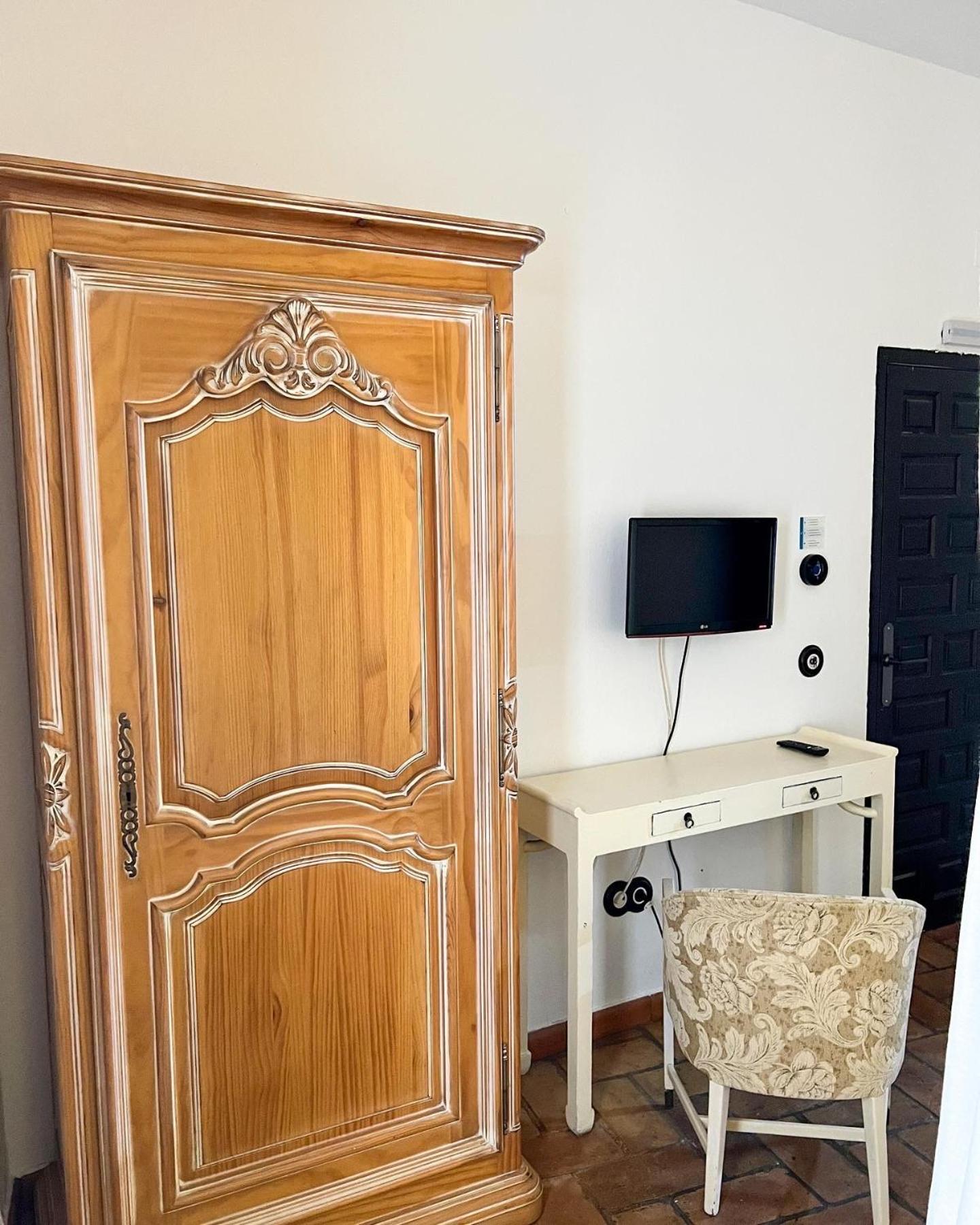 קרמונה Hostal Servilia מראה חיצוני תמונה