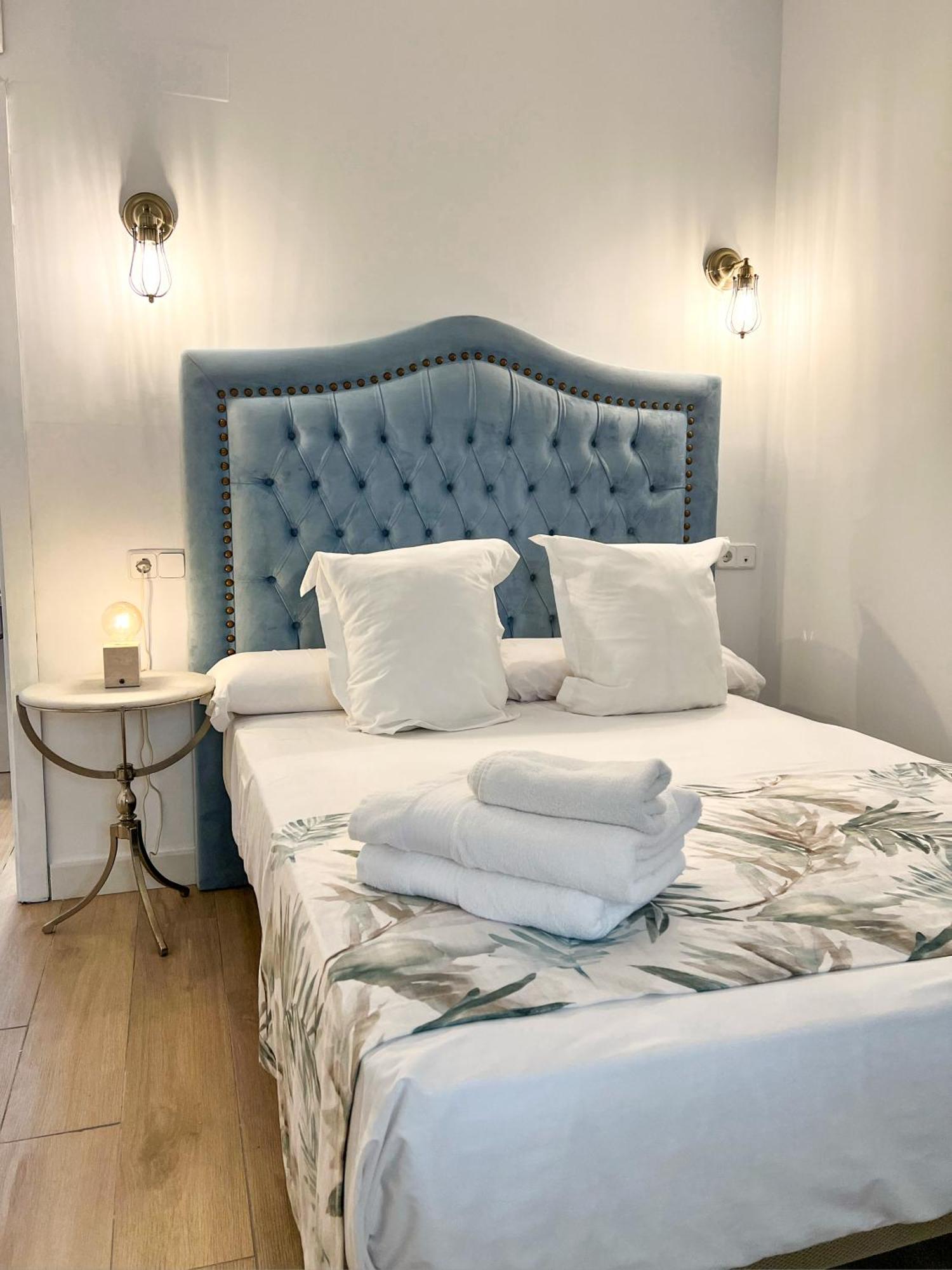 קרמונה Hostal Servilia מראה חיצוני תמונה